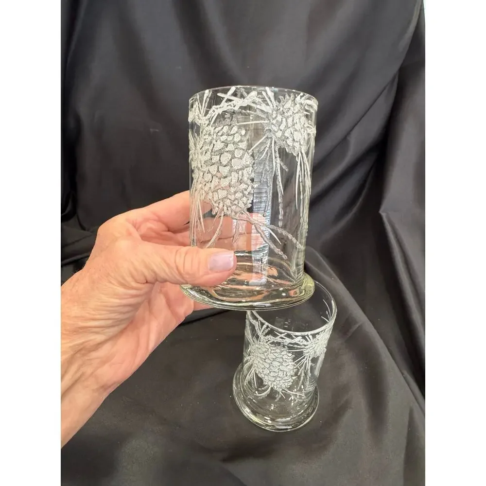 Rare Vintage Set of 2 Dorothy Thorpe Glass Tumblers with Lucite Pinecones Art